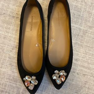 Banana Republic Sz 8 velvet and rhinestone flats